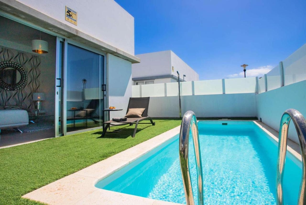 Janubio Villa *
